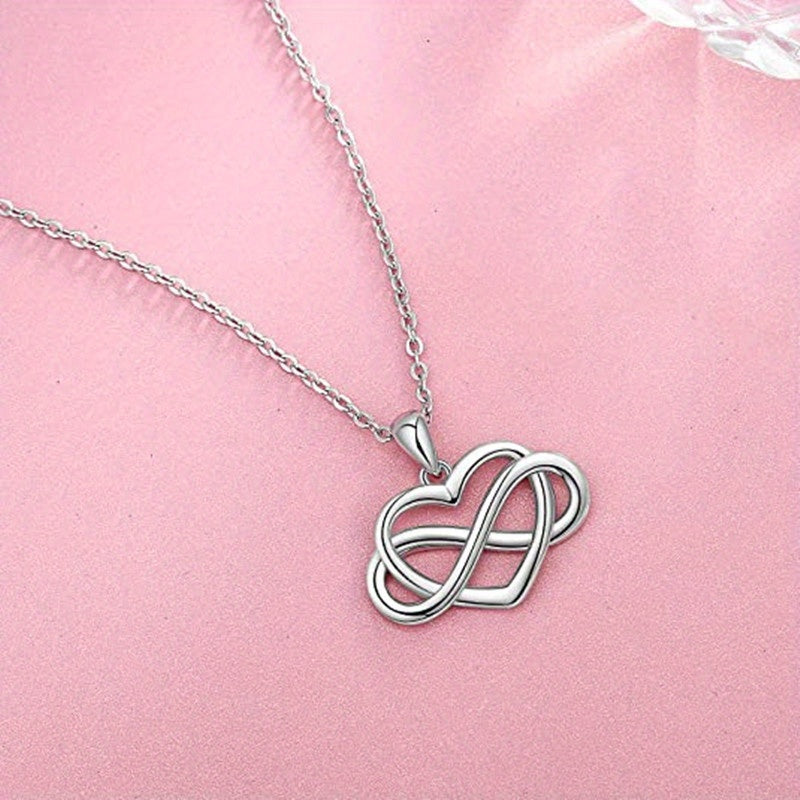 Infinity Heart Necklace - Unique Gift for Unbiological Sister, Perfect for Celebrating a Special Friendship Bond