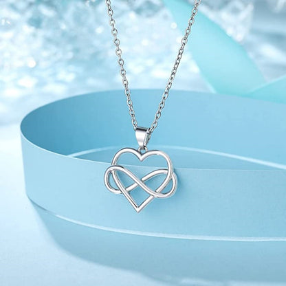 Grandmother & Granddaughter Infinity Heart Necklaces – A Timeless Gift for Grandma and Granddaughter, Perfect for Birthdays and Christmas