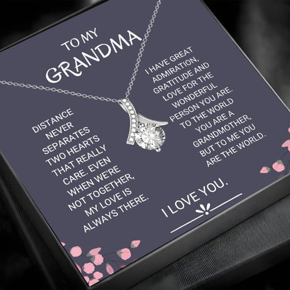 Gift Box with Necklace for Grandmother – Elegant Pendant Necklace with Message Card, Perfect for Mother’s Day, Christmas, or Birthday Gift