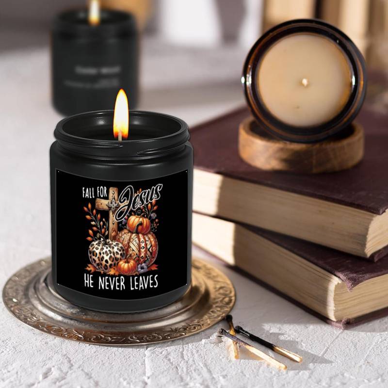 Lavender Scented Candle – Fall Themed Orange Pumpkin