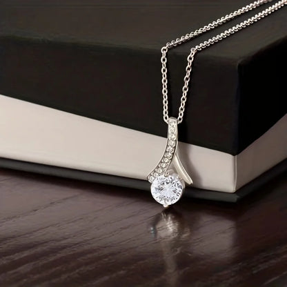 "To My Daughter" Elegant Necklace with Heartfelt Gift Box and Card: A Thoughtful Gift from Dad