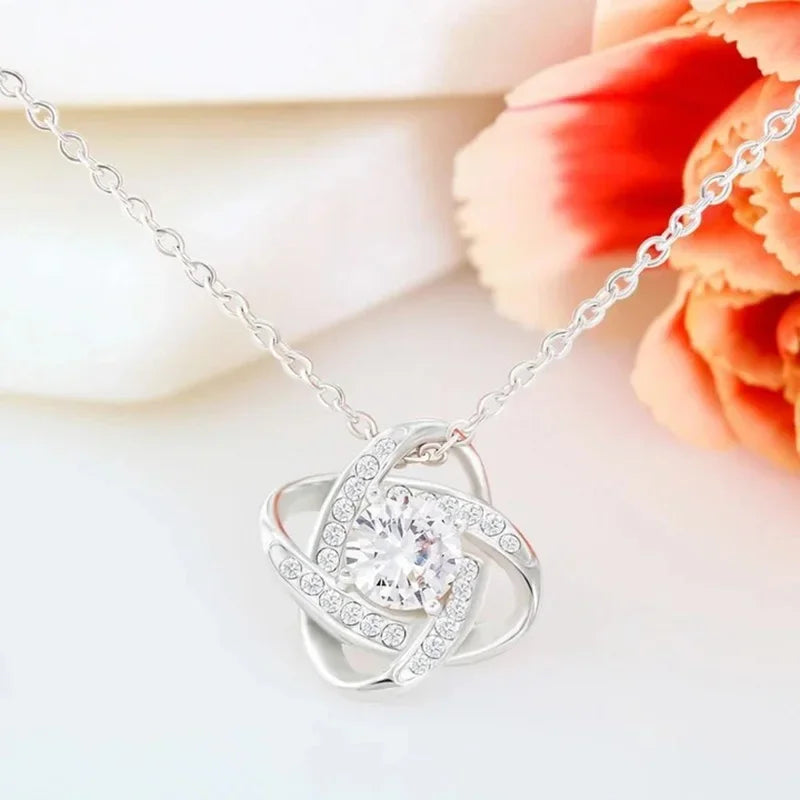 "To My Daughter" Love Knot Necklace: A Heartfelt Christmas or Birthday Gift for Your Daughter