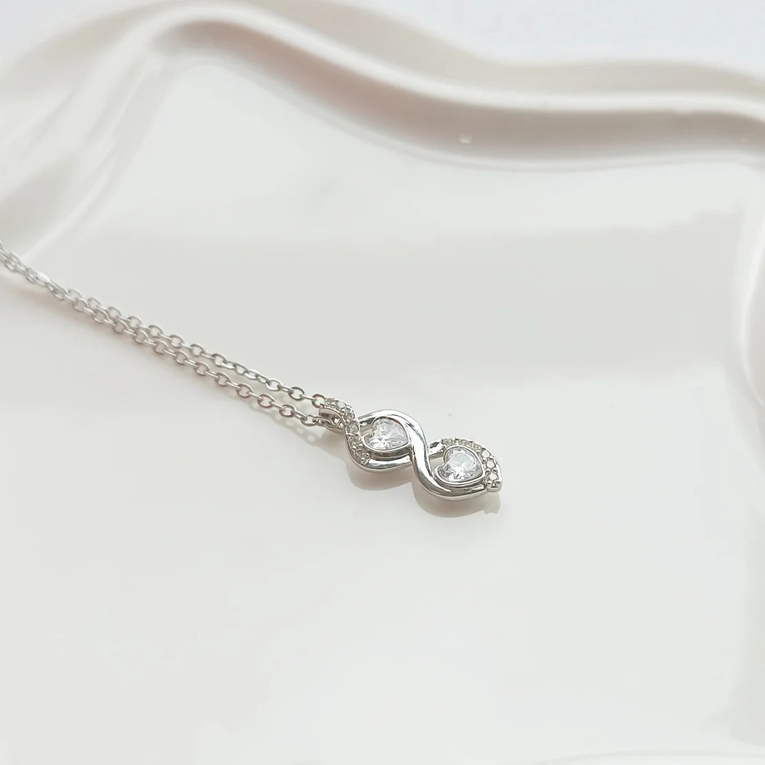 Mother-Daughter Interlocking Infinite Double Heart Necklace: A Symbol of Endless Love with Cubic Zirconia and Gift Packaging